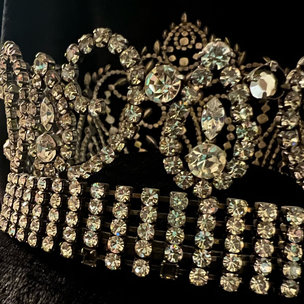 7” Rhinestone Crystal Vintage Pageant Tiara Crown - Picture 7 of 10